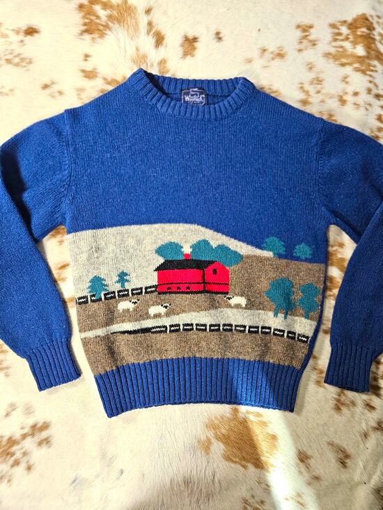 Woolrich Sweaters - Vintage Woolrich Woman 100% Wool Novelty Farm Barn Sheep Knit Sweater Medium